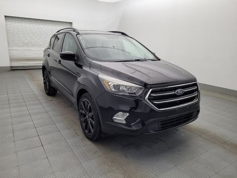 Used 2018 Ford Escape SE w/ SE Sport Appearance Package image 13