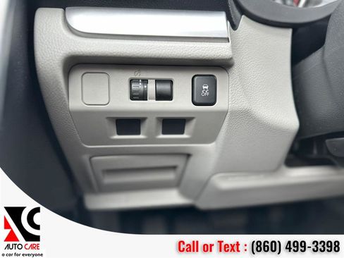 Used 2015 Subaru Forester 2.5i Premium w/ All-Weather Package image 19