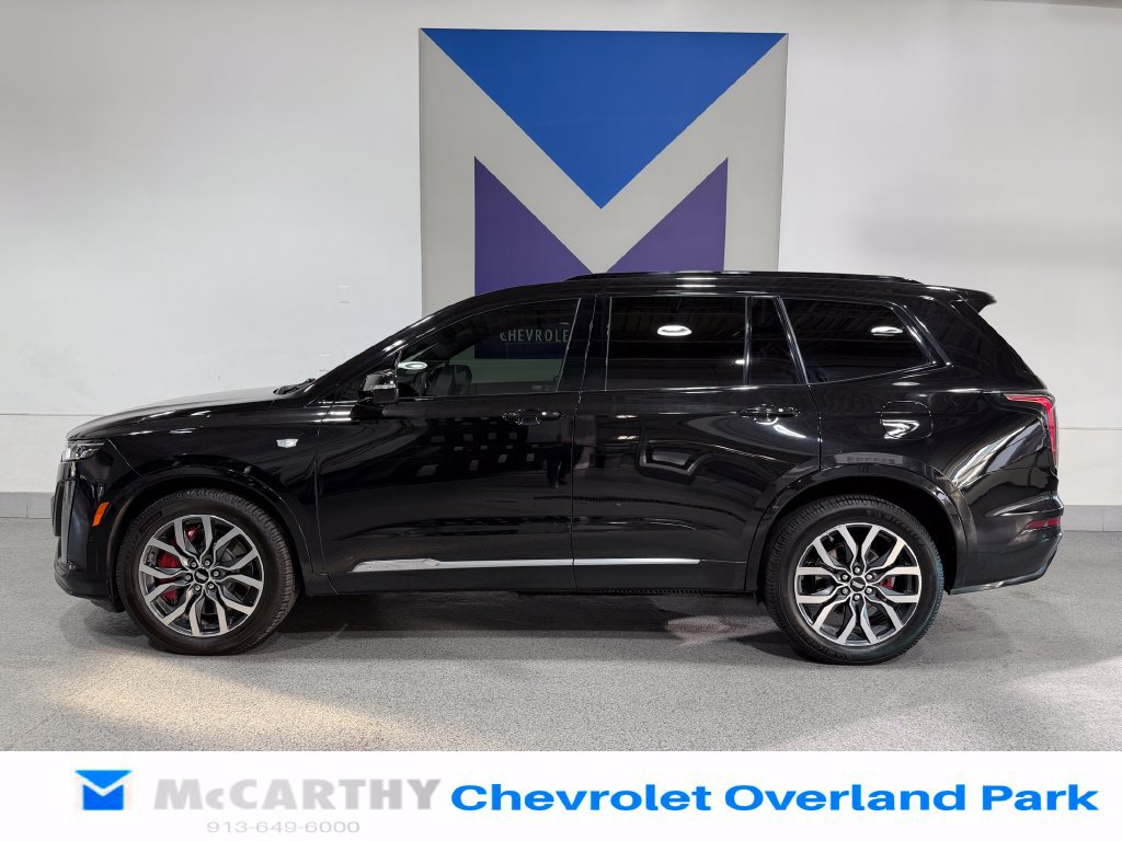 Used 2022 Cadillac XT6 Sport w/ Platinum Package AWD/4WD image 8