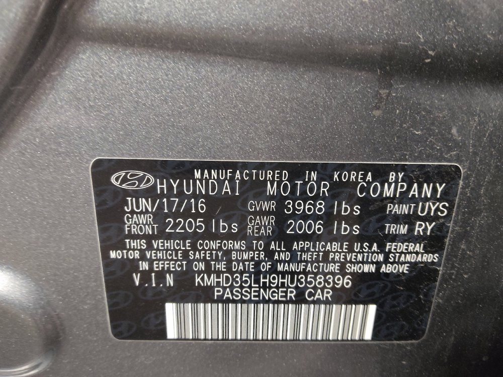Used 2017 Hyundai Elantra GT FWD image 33