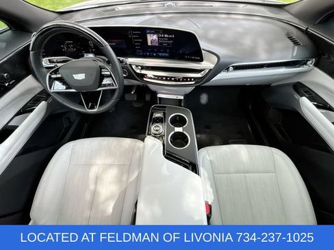 Used 2024 Cadillac Lyriq Luxury AWD/4WD image 20