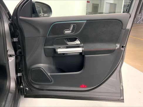 Certified 2023 Mercedes-Benz GLA 35 AMG 4MATIC image 9