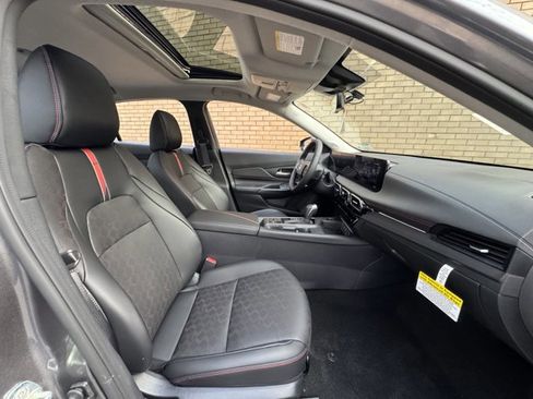 New 2026 Nissan Sentra SR w/ SR Premium Package image 21