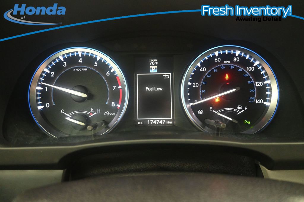 Used 2016 Toyota Highlander Limited AWD/4WD image 19