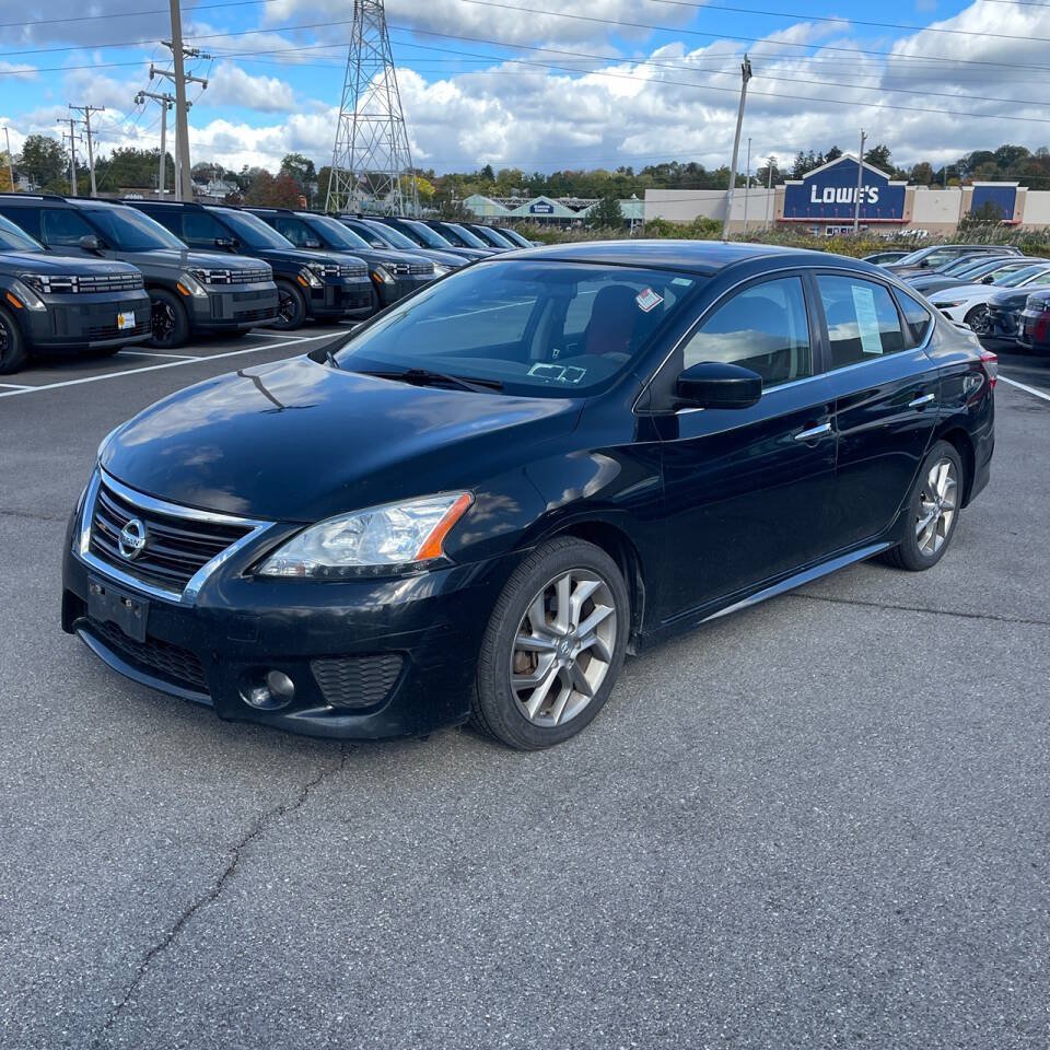 Used 2013 Nissan Sentra SR w/ Electronics Pkg FWD image 1