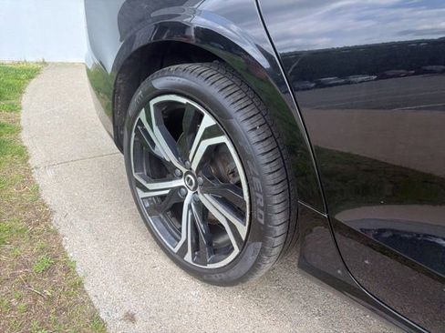 Used 2024 Volvo S60 B5 Plus AWD/4WD image 14