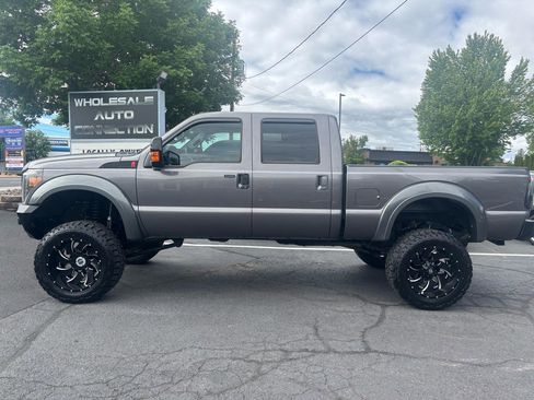 Used 2013 Ford F350 Lariat w/ Lariat Ultimate Pkg AWD/4WD image 2