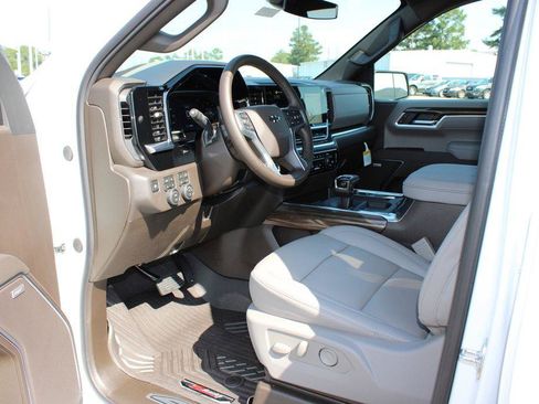 New 2026 Chevrolet Silverado 1500 RST w/ RST All Star Premium Package AWD/4WD image 11