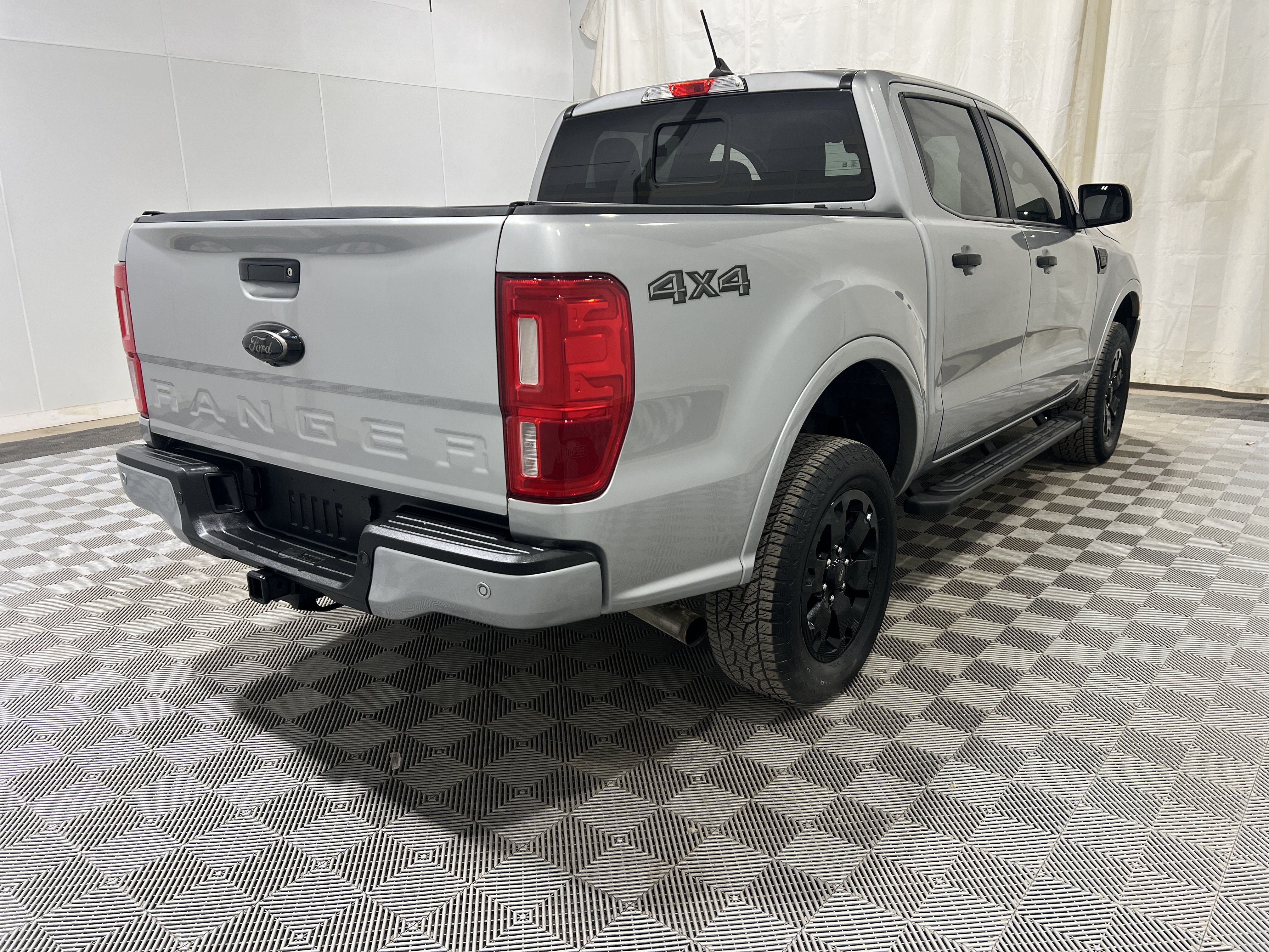 Used 2021 Ford Ranger XLT w/ Equipment Group 302A High AWD/4WD image 3
