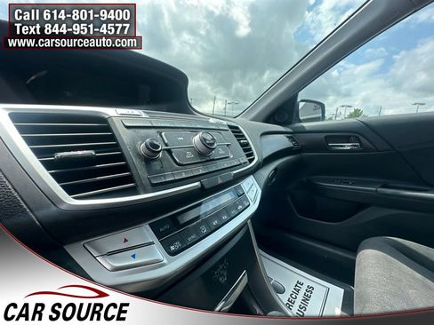 Used 2014 Honda Accord EX image 17