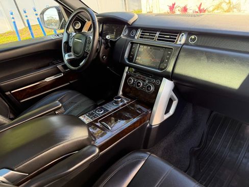 Used 2016 Land Rover Range Rover HSE image 47