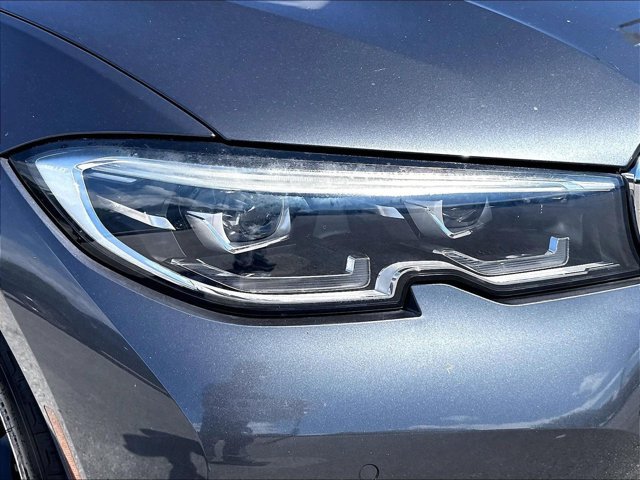 Used 2020 BMW 330i Sedan w/ Convenience Package RWD image 22