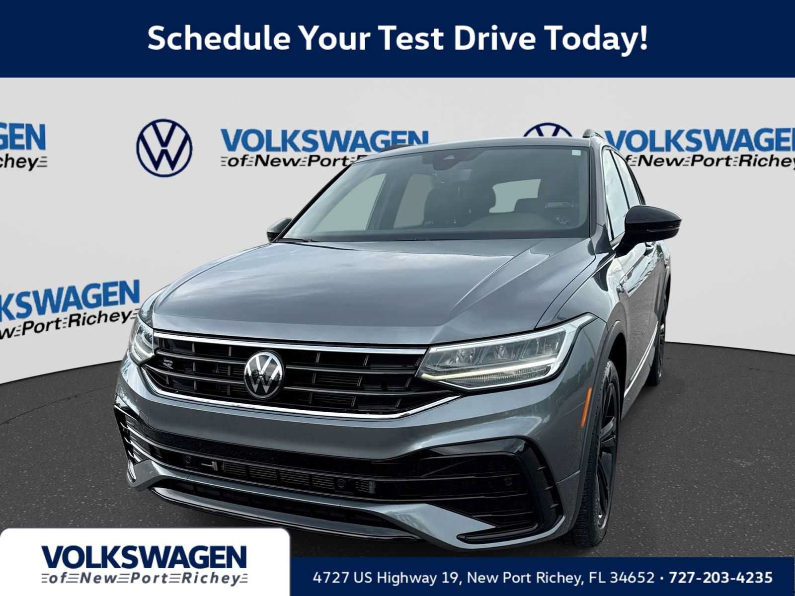 Used 2024 Volkswagen Tiguan SE R-Line FWD image 1