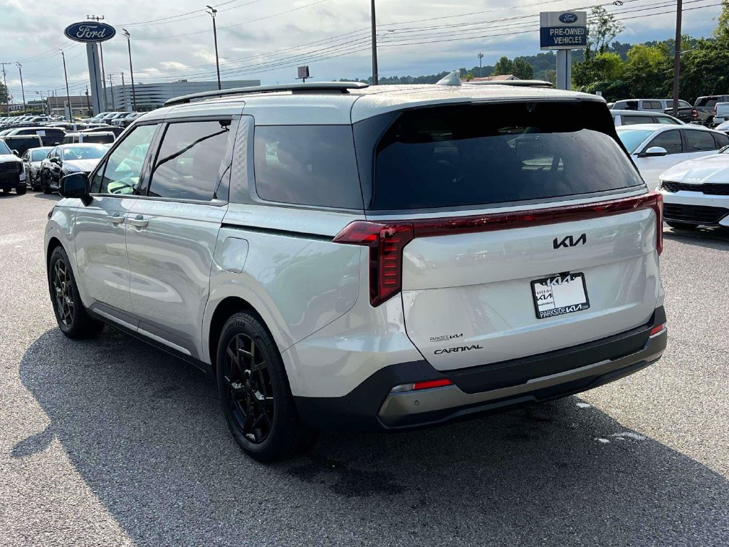 Certified 2026 Kia Carnival SX Prestige FWD image 31