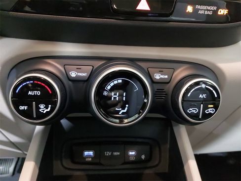 New 2026 Hyundai Venue SEL image 22