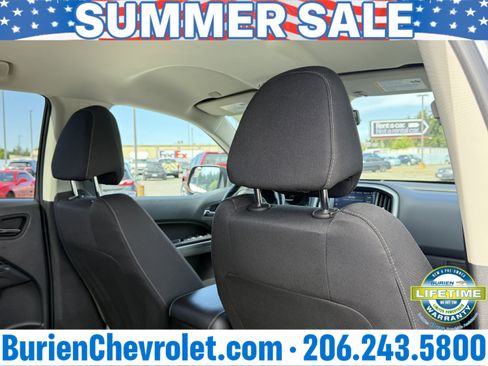 Used 2022 Chevrolet Colorado LT w/ LT Convenience Package AWD/4WD image 24