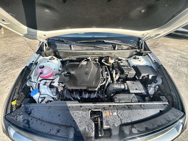 Used 2026 Kia Sportage EX FWD image 24