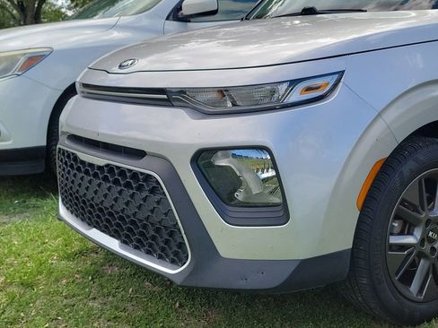 Used 2021 Kia Soul S FWD image 18