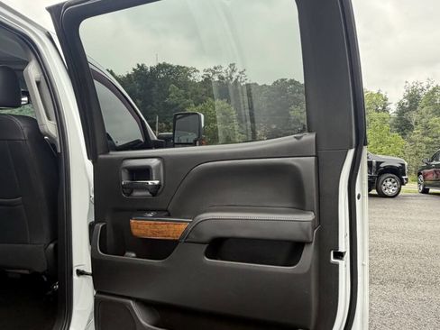 Used 2017 Chevrolet Silverado 3500 High Country w/ Duramax Plus Package AWD/4WD image 52