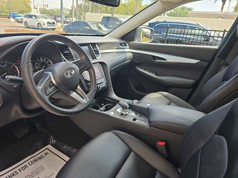 Used 2021 INFINITI QX50 Essential w/ Accent Package image 14