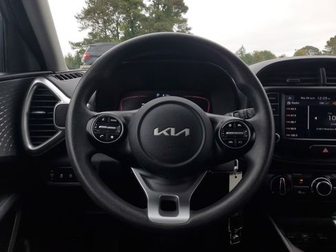 Used 2023 Kia Soul LX w/ Option Group 015 image 24