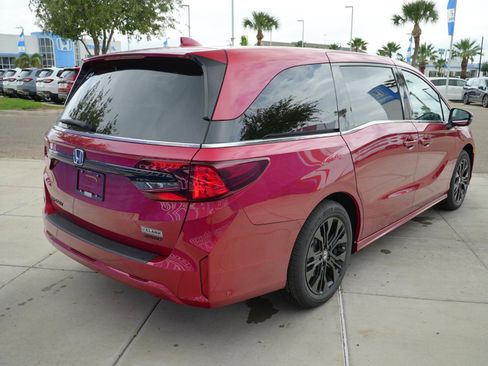 New 2026 Honda Odyssey Sport-L image 5