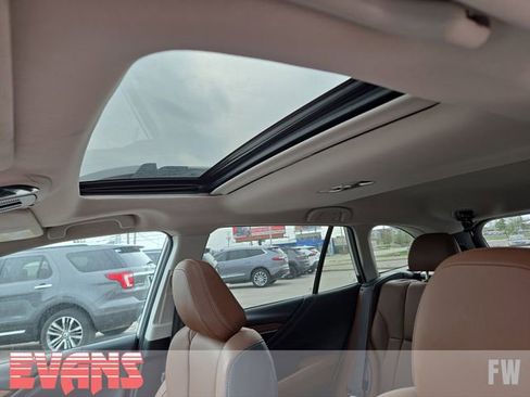 Used 2022 Subaru Outback Touring AWD/4WD image 23