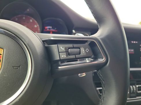 Used 2024 Porsche Macan Turbo image 23