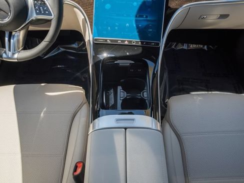 New 2026 Mercedes-Benz C 300 4MATIC Sedan image 25