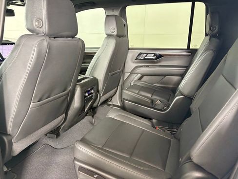 New 2026 Chevrolet Suburban Z71 image 44