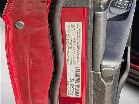 New 2025 Jeep Grand Cherokee L Altitude image 18