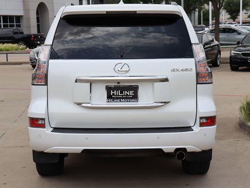 Used 2017 Lexus GX 460 Premium image 9