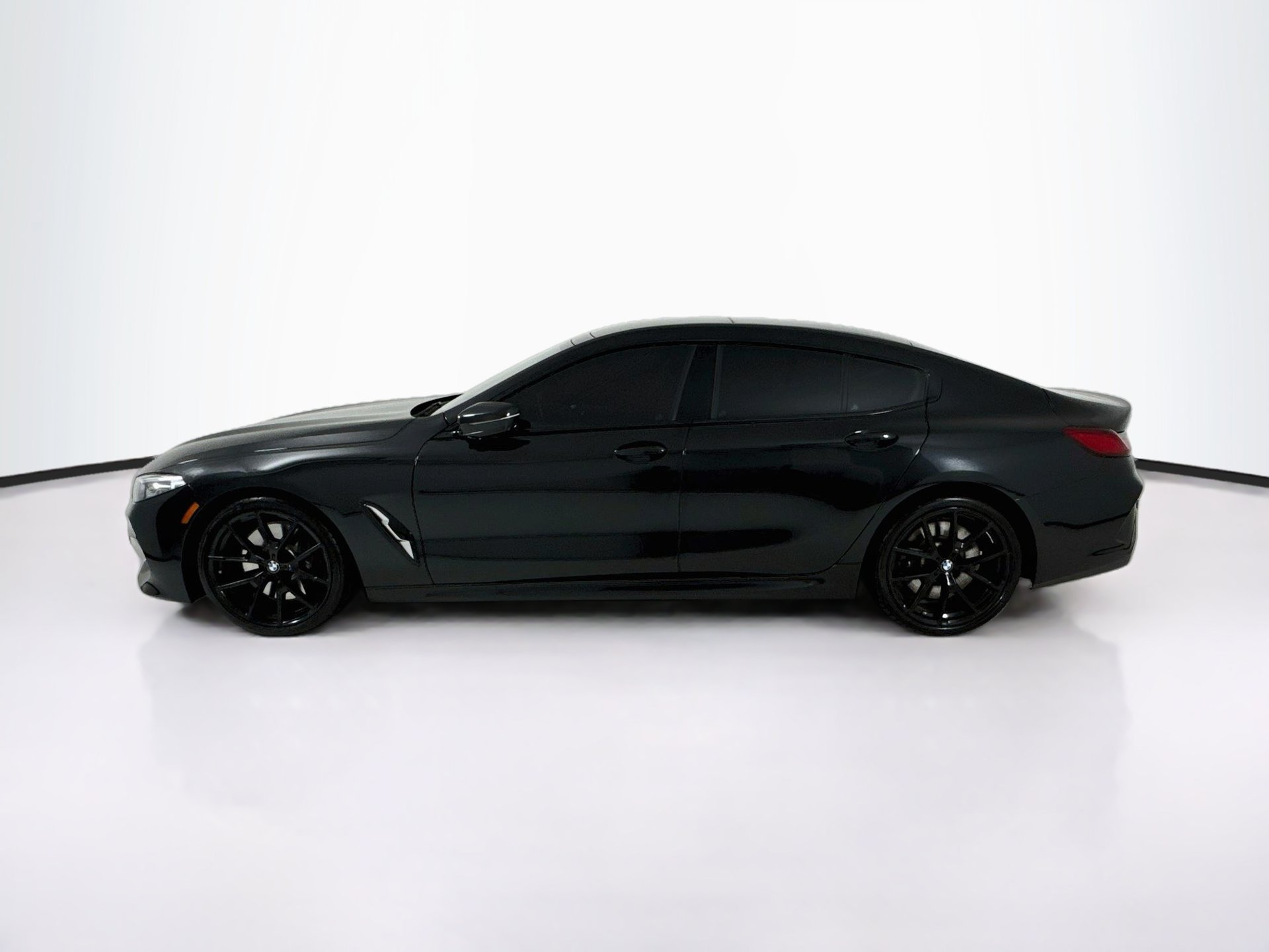 Used 2022 BMW 840i Gran Coupe w/ Comfort Seating Package RWD image 5