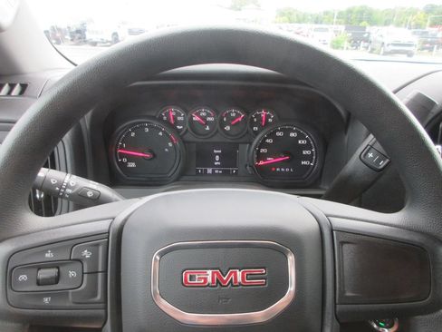 New 2026 GMC Sierra 3500 Pro AWD/4WD image 16