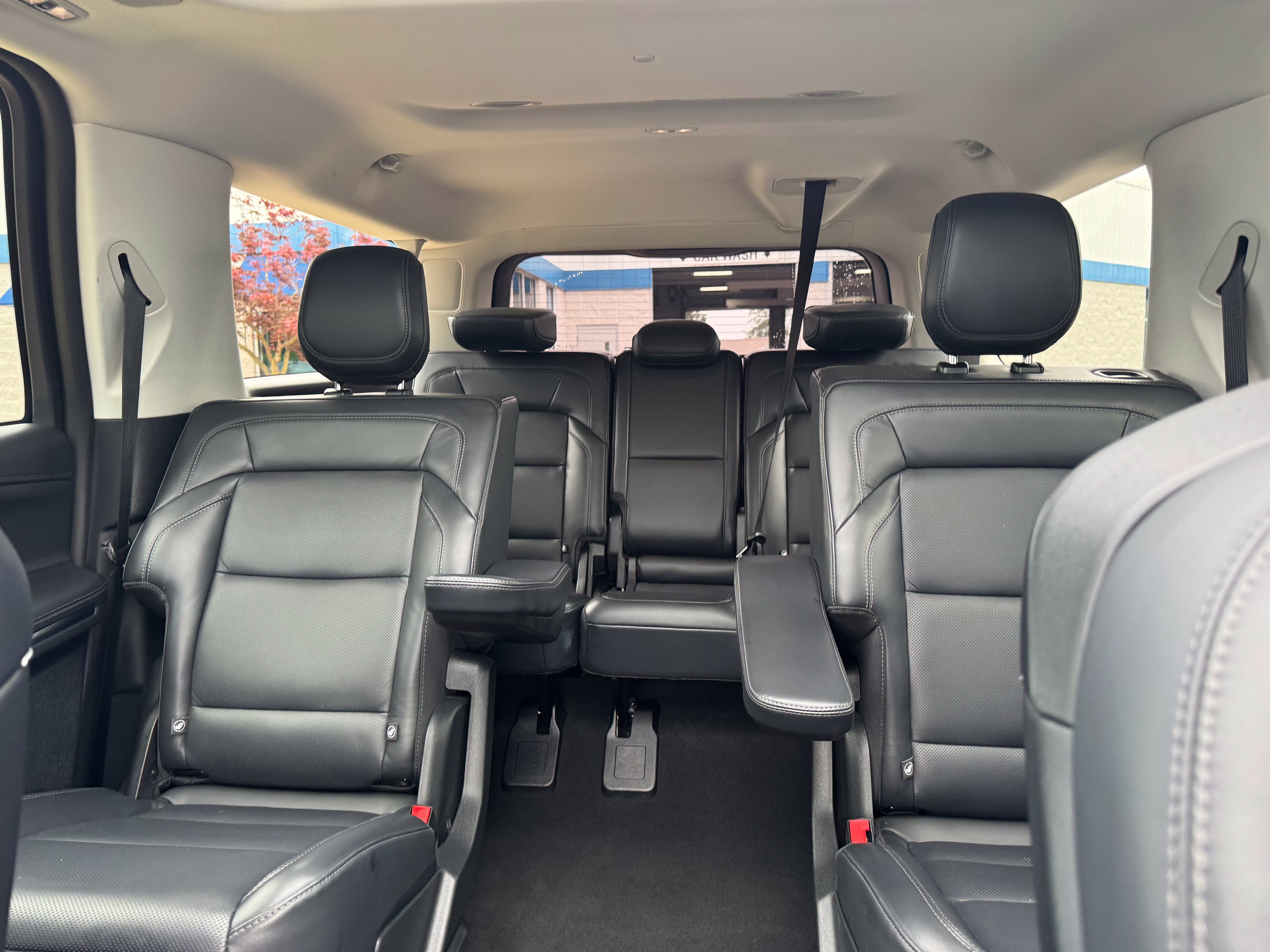 Used 2025 Lincoln Navigator L Reserve AWD/4WD image 39