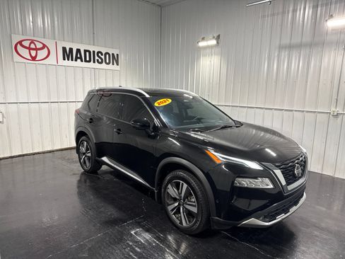 Used 2021 Nissan Rogue Platinum AWD/4WD image 4