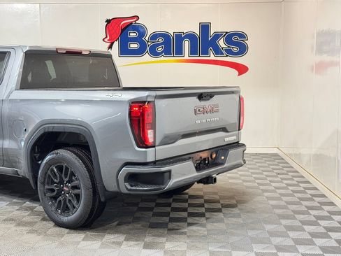 New 2026 GMC Sierra 1500 Elevation AWD/4WD image 8