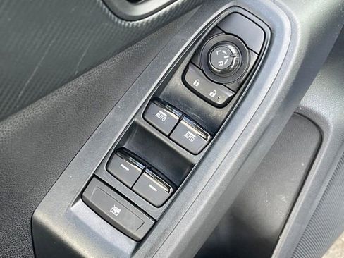 Certified 2024 Subaru Crosstrek 2.0i Premium image 17