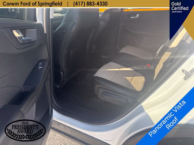 Certified 2022 Ford Escape Titanium w/ Titanium Elite Package AWD/4WD image 16
