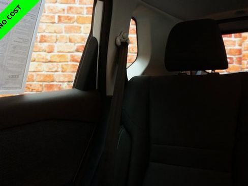 Used 2023 Nissan Rogue S image 54