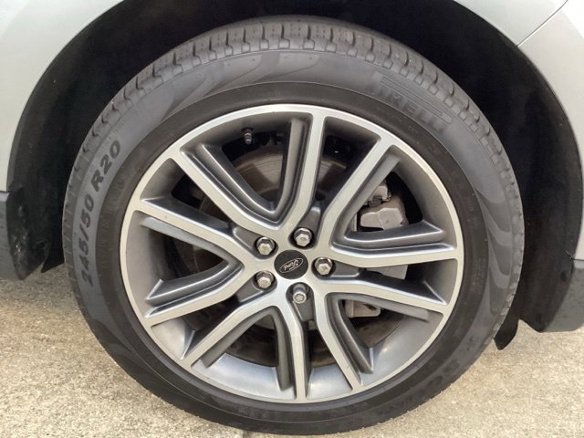Used 2024 Ford Edge Titanium AWD/4WD image 8