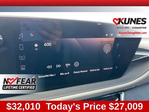 New 2025 Buick Envista Avenir image 32
