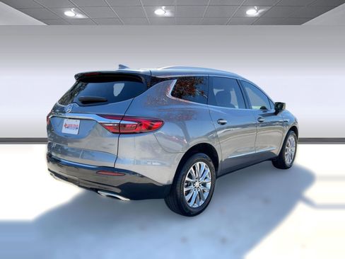 Certified 2020 Buick Enclave Essence image 8