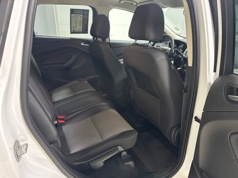 Used 2017 Ford Escape SE AWD/4WD image 28