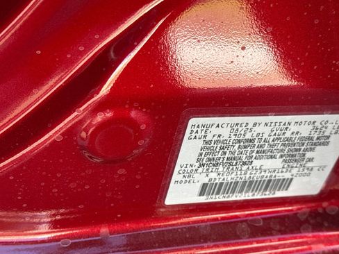 New 2025 Nissan Versa SR w/ Trunk Package image 23