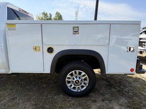 New 2025 Chevrolet Silverado 2500 W/T w/ WT Convenience Package RWD image 3