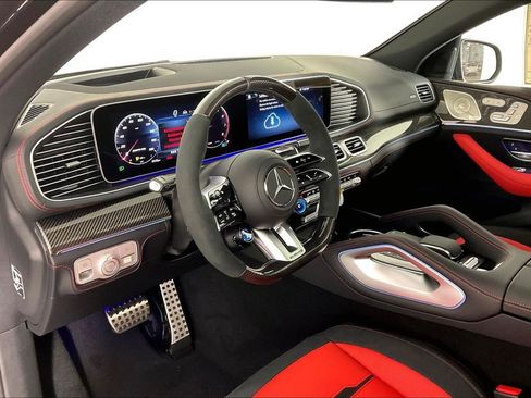 New 2026 Mercedes-Benz GLE 53 AMG 4MATIC Coupe image 6