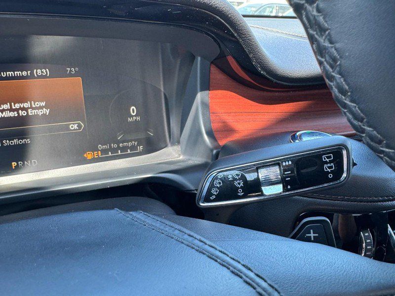 Used 2024 Lincoln Aviator Reserve AWD/4WD image 21