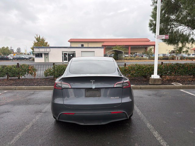 Used 2023 Tesla Model Y Performance AWD/4WD image 12