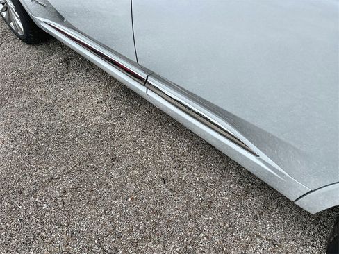 New 2026 Buick Envision Avenir image 13